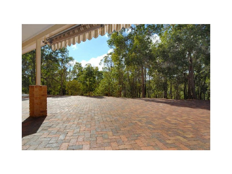 186 Mitchell Road, Bickley WA 6076