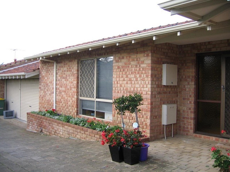 4/29 Point Walter Road, Bicton WA 6157