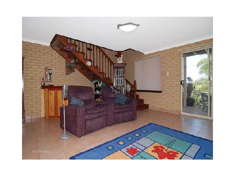 3 Strickland Court, Coogee WA 6166