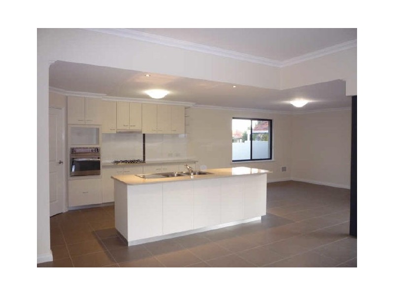 99 Solomon Street, Palmyra WA 6157