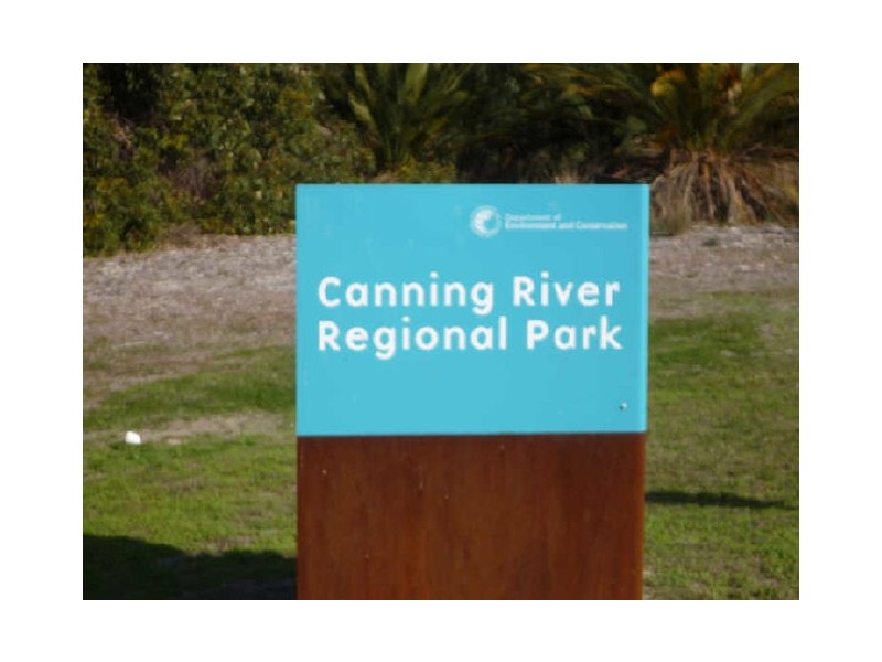 5/50-52 Leach Highway, Wilson WA 6107