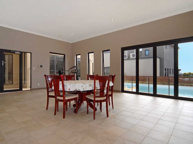 29 Roberts Road, Attadale WA 6156