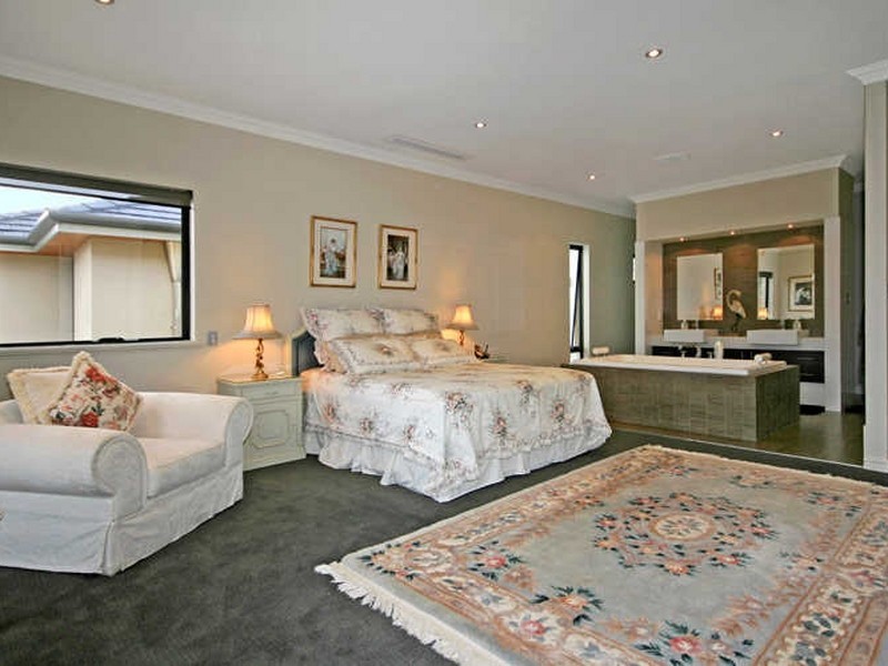 29 Roberts Road, Attadale WA 6156