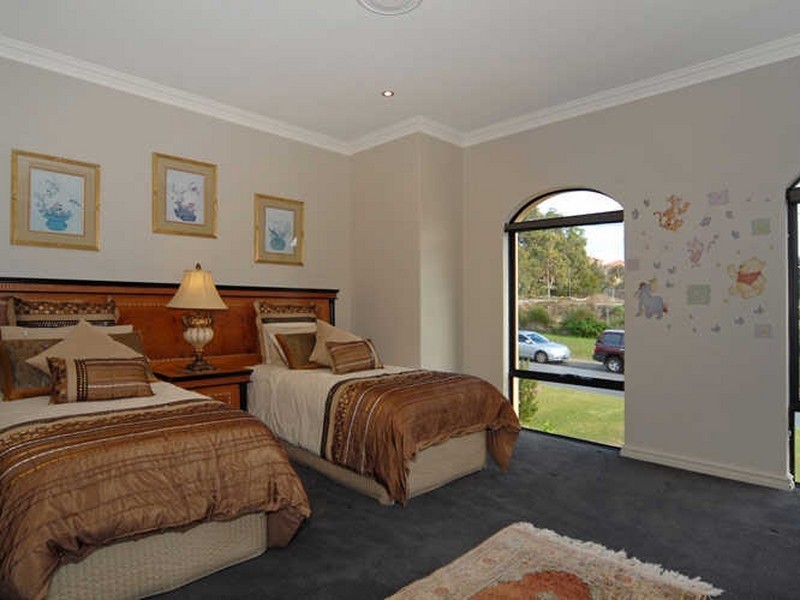 29 Roberts Road, Attadale WA 6156