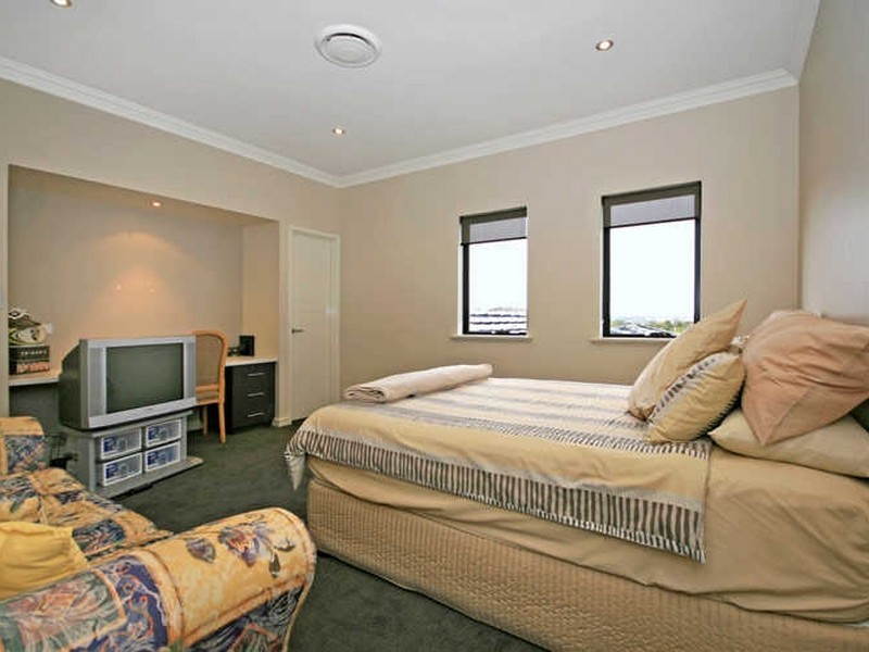 29 Roberts Road, Attadale WA 6156