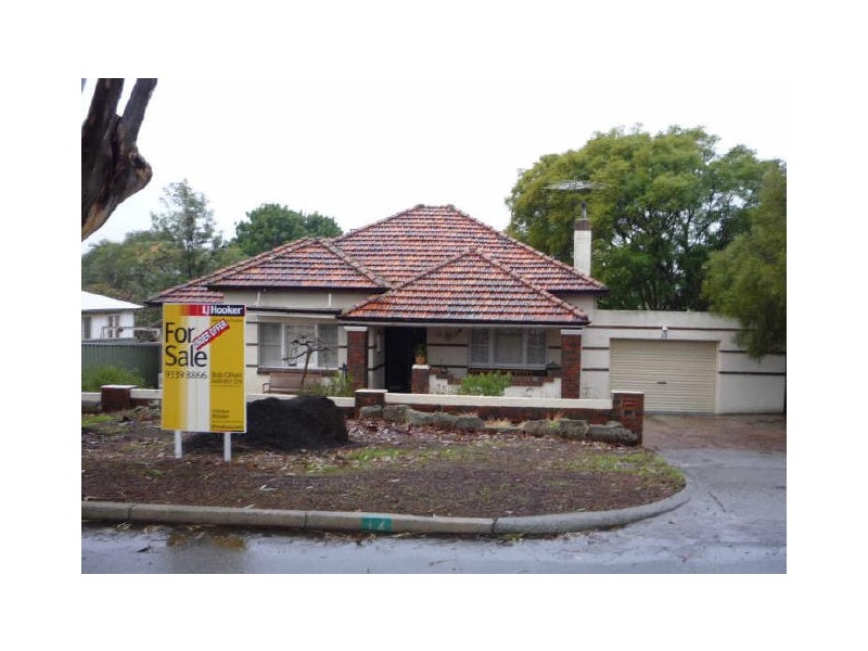 12 Birdwood Circus, Bicton WA 6157