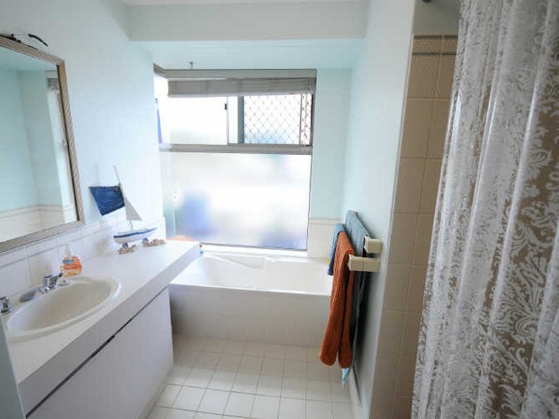 4A Yeovil Crescent, Bicton WA 6157