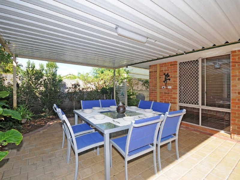 4A Yeovil Crescent, Bicton WA 6157