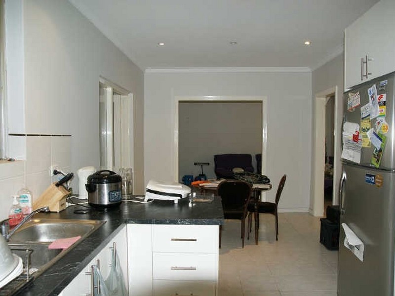 51 South Street, Kardinya WA 6163