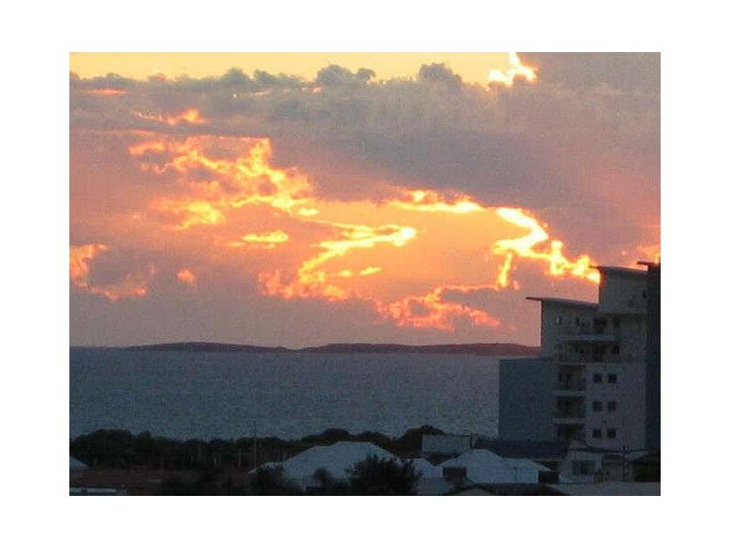 2/3 Rockingham Road, Hamilton Hill WA 6163