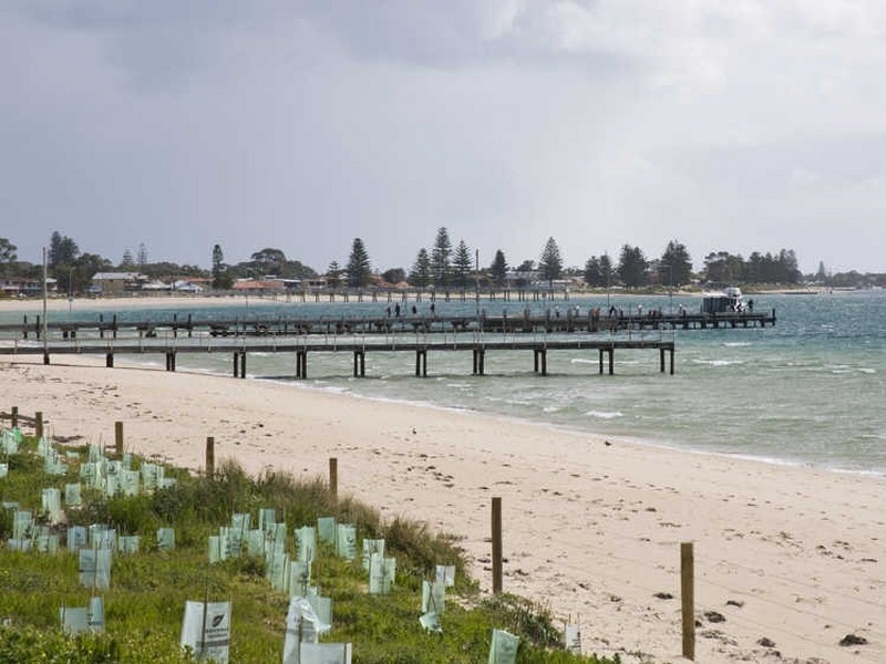 1/8 Fletcher Street, Rockingham WA 6168