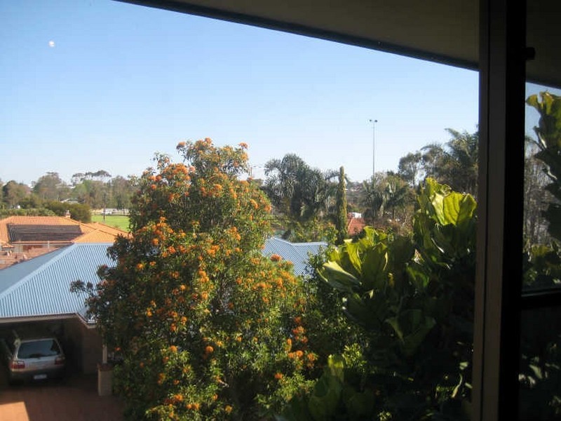 30 Mullings Way, Myaree WA 6154
