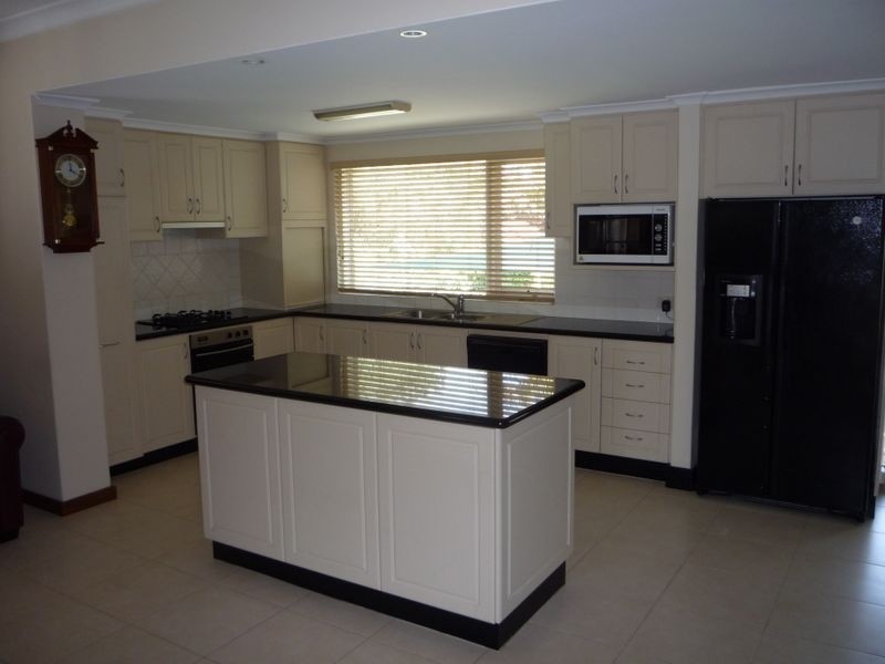 193 Leach Highway, Willagee WA 6156