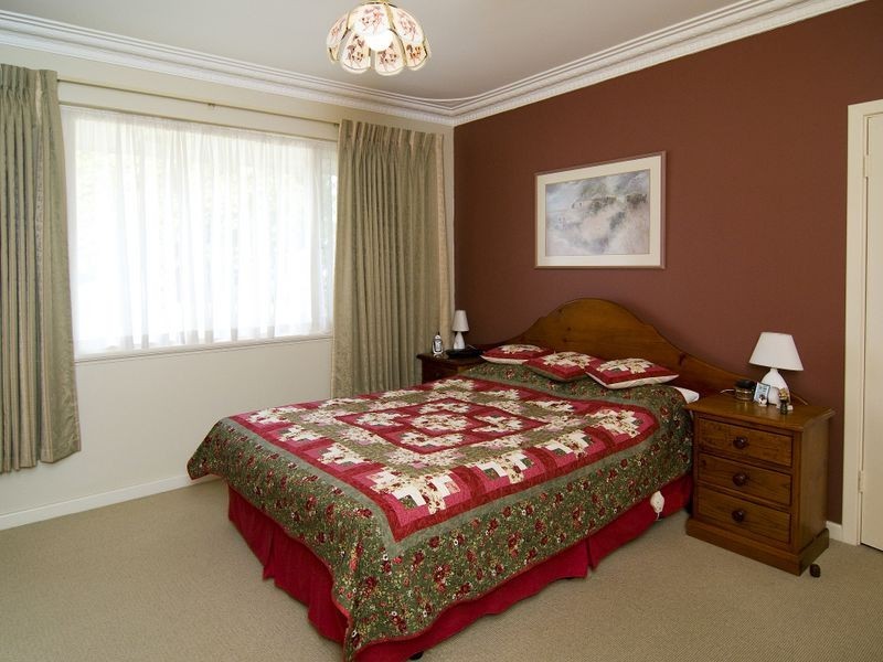 22 Windfield Road, Melville WA 6156