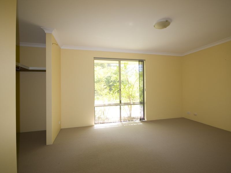 32 Lucas Street, Willagee WA 6156
