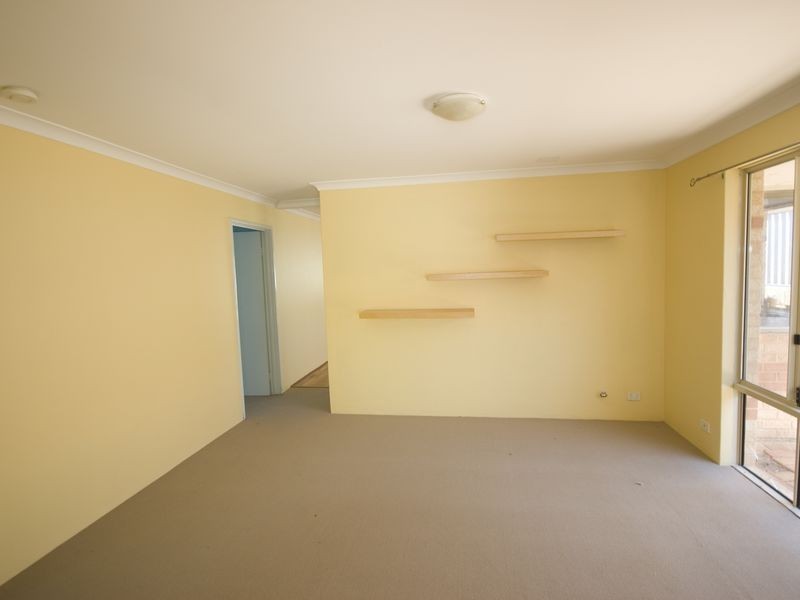 32 Lucas Street, Willagee WA 6156