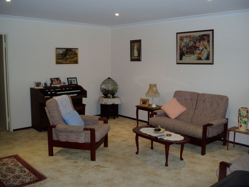 4/9 Luffingham Street, Melville WA 6156