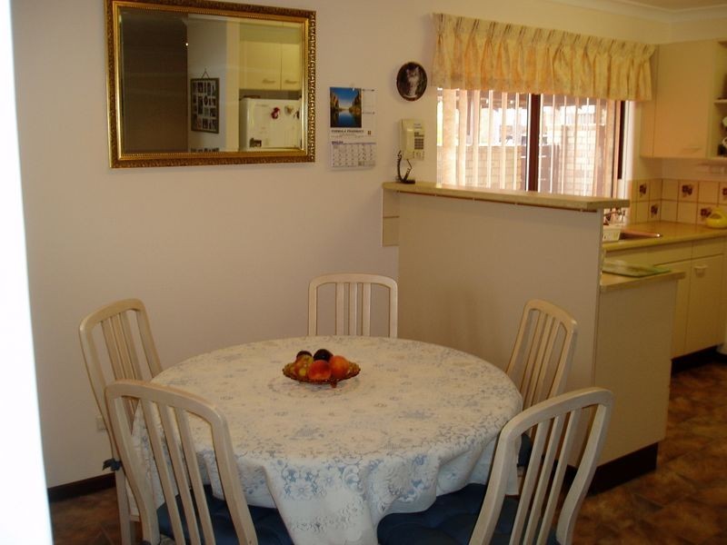 4/9 Luffingham Street, Melville WA 6156