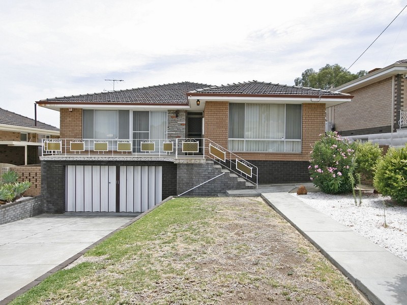 260 South Street, White Gum Valley WA 6162