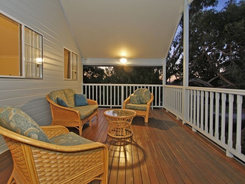 5 Potts Street, Melville WA 6156