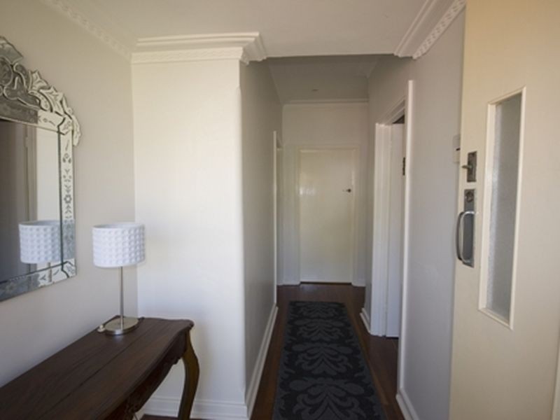 35 Zenobia Street, Palmyra WA 6157