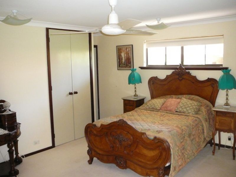 212 Burke Drive, Attadale WA 6156