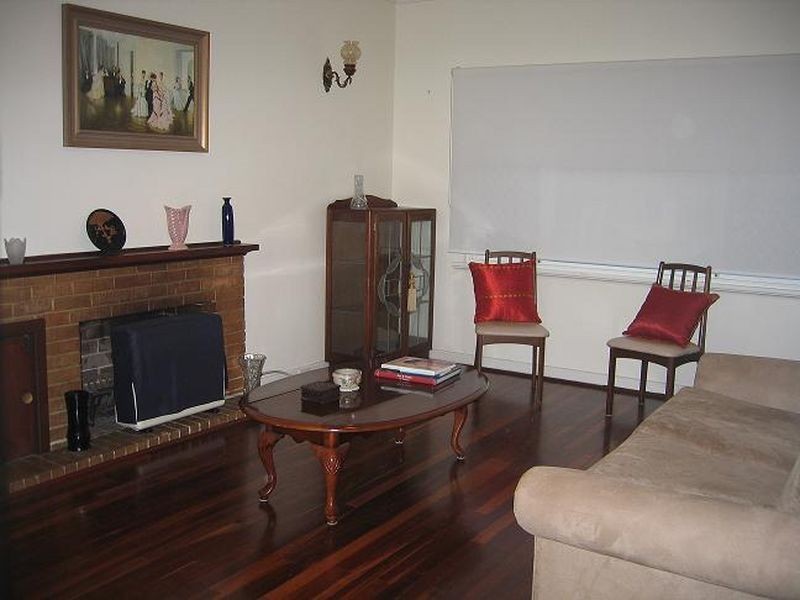 29 Wiluna Avenue, White Gum Valley WA 6162