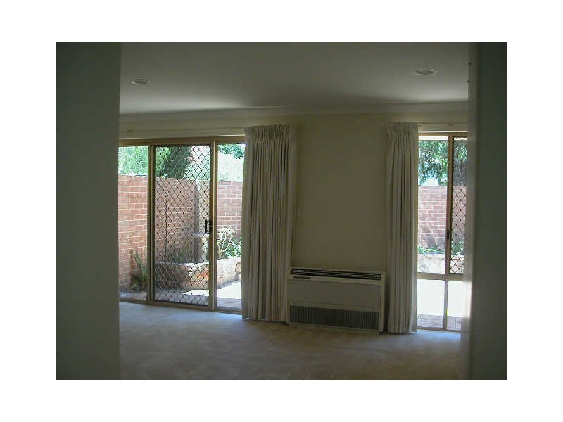 1/23 Point Walter Road, Bicton WA 6157
