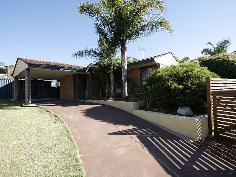 50 Parkway Drive, Bibra Lake WA 6163