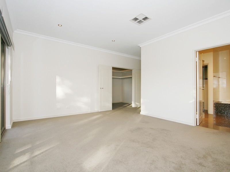 44A Bombard Street, Mount Pleasant WA 6153