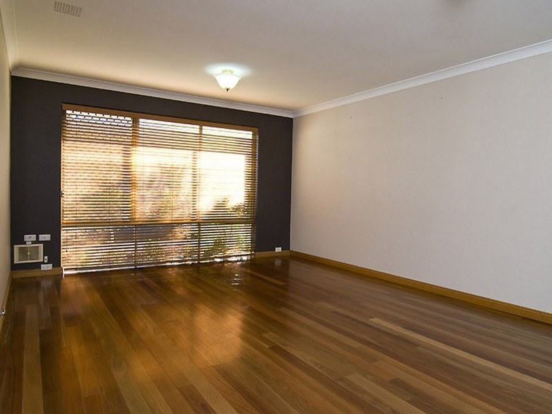 2/254 Preston Point Road, Bicton WA 6157