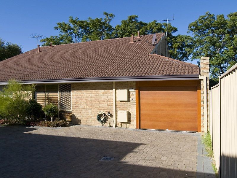 2/254 Preston Point Road, Bicton WA 6157