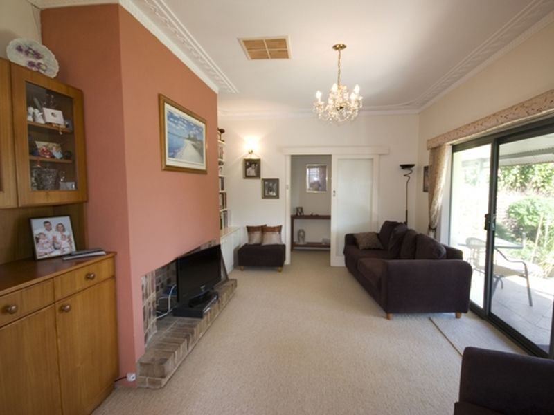 29 Fifth Street, Bicton WA 6157