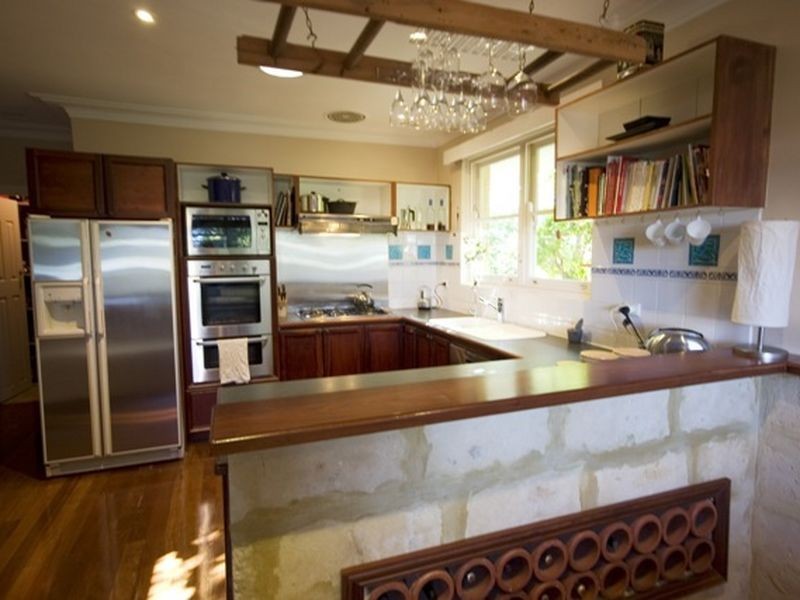 99 Coleman Crescent, Melville WA 6156