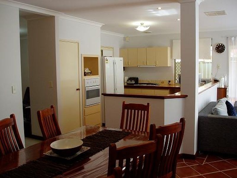 6B Brooksby Street, Melville WA 6156