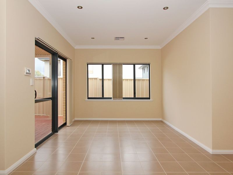 3/165 Marmion Street, Fremantle WA 6160