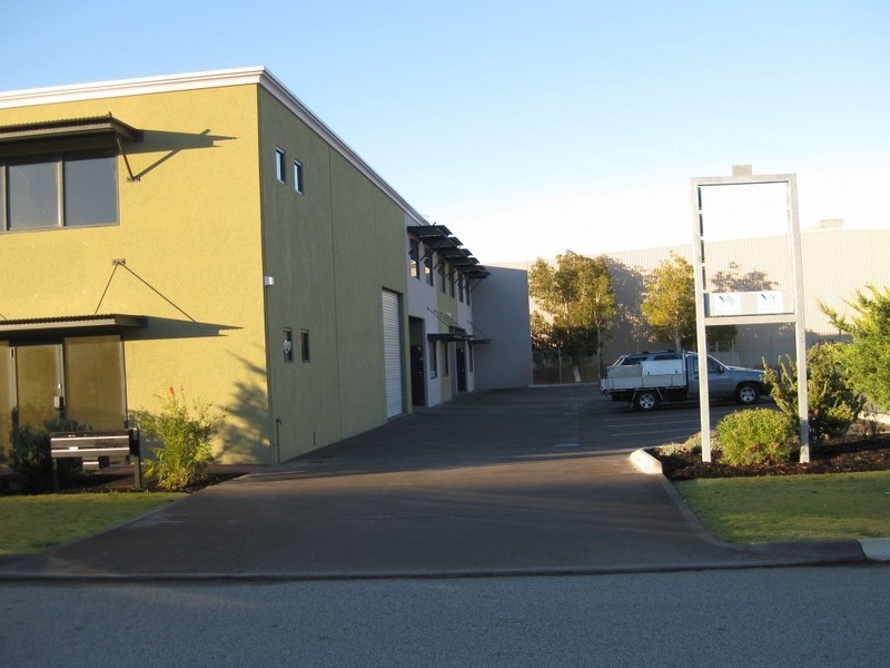 10/28 Clarke Court, Bibra Lake WA 6163