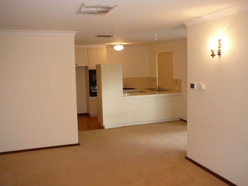 6/63 Park Street, Como WA 6152