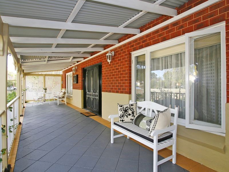 75 Lamond Street, Alfred Cove WA 6154