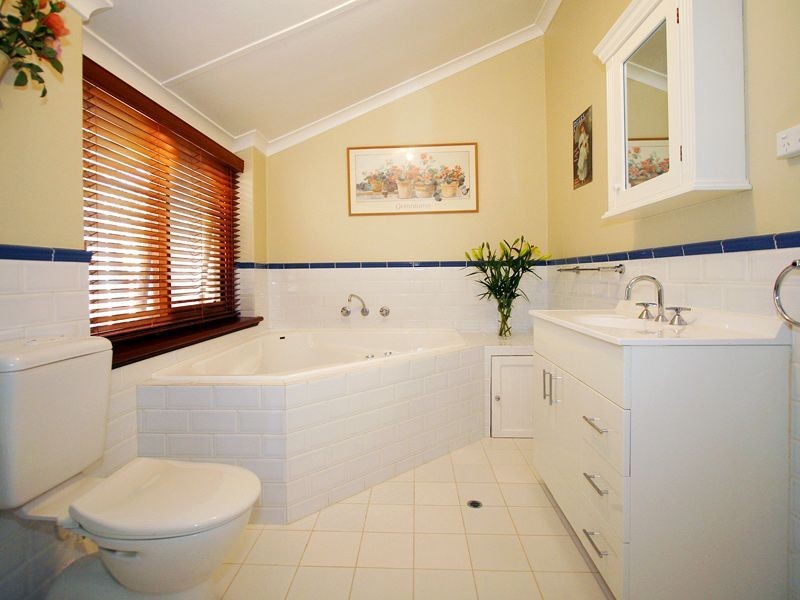 75 Lamond Street, Alfred Cove WA 6154