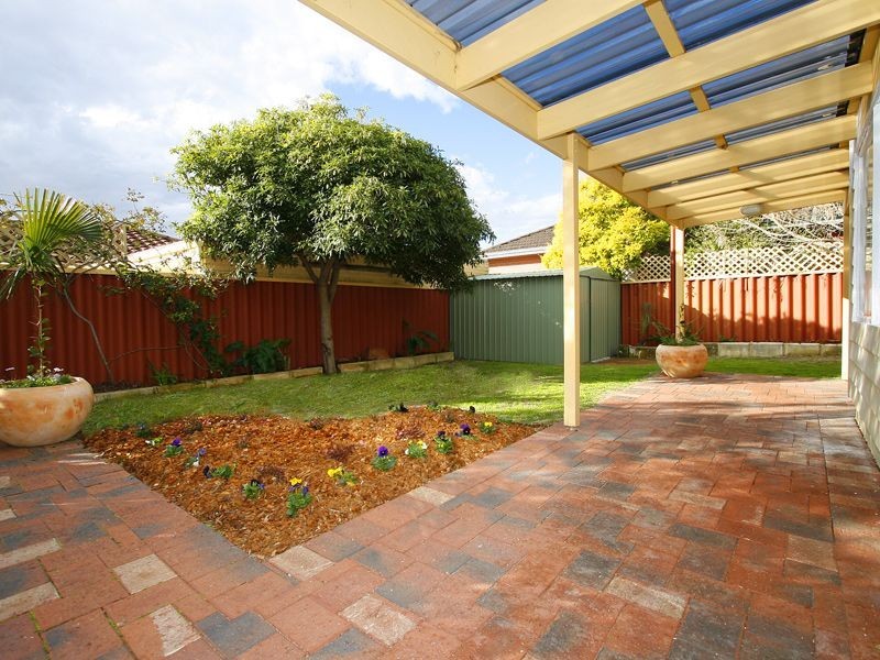 75 Lamond Street, Alfred Cove WA 6154