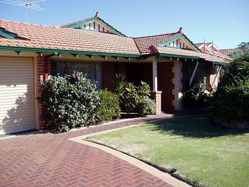 7 Moresby Close, Bibra Lake WA 6163