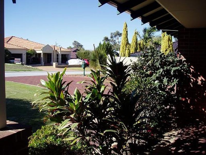 7 Moresby Close, Bibra Lake WA 6163