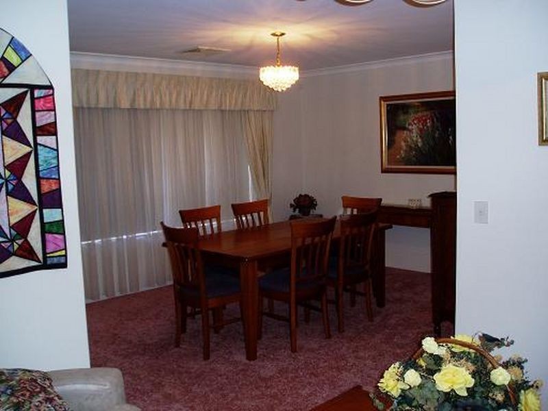 7 Moresby Close, Bibra Lake WA 6163