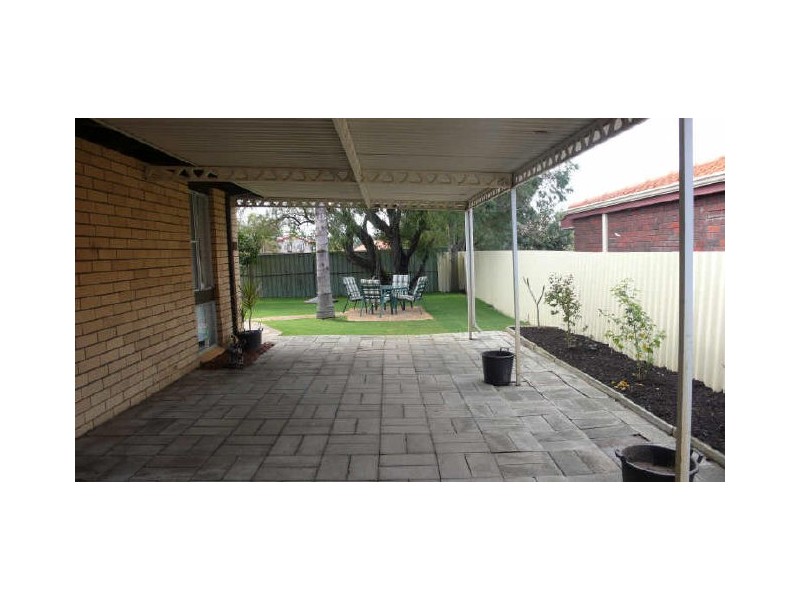 30 Shelburn Road, Thornlie WA 6108