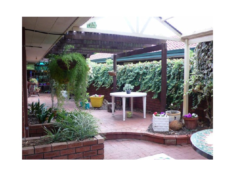 129 Regency Drive, Thornlie WA 6108