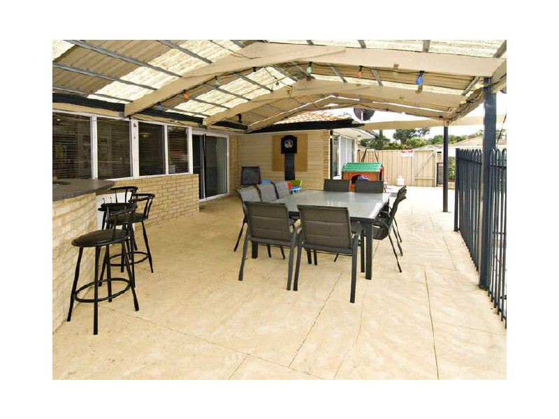 29 Baxter Close, Huntingdale WA 6110