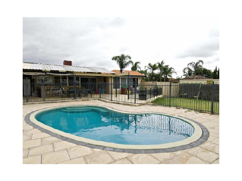 29 Baxter Close, Huntingdale WA 6110