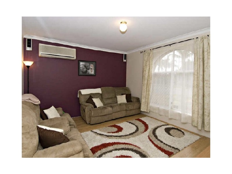 29 Baxter Close, Huntingdale WA 6110