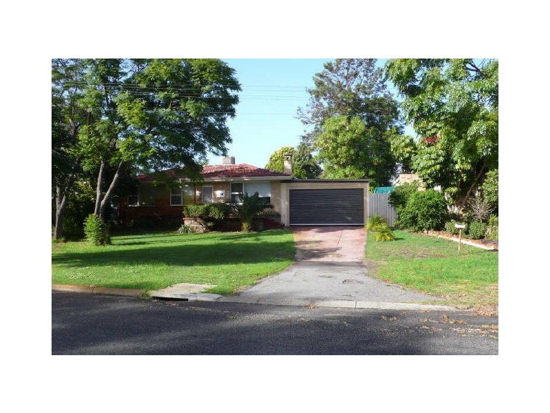 5 Banksia Circle, Thornlie WA 6108